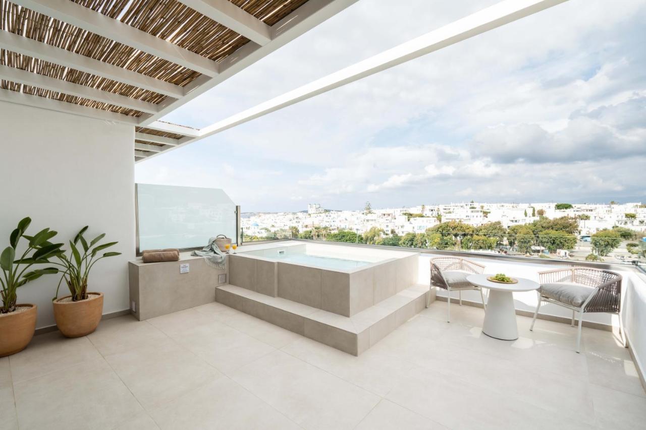 Aura Suites Paros Naoussa Exterior foto